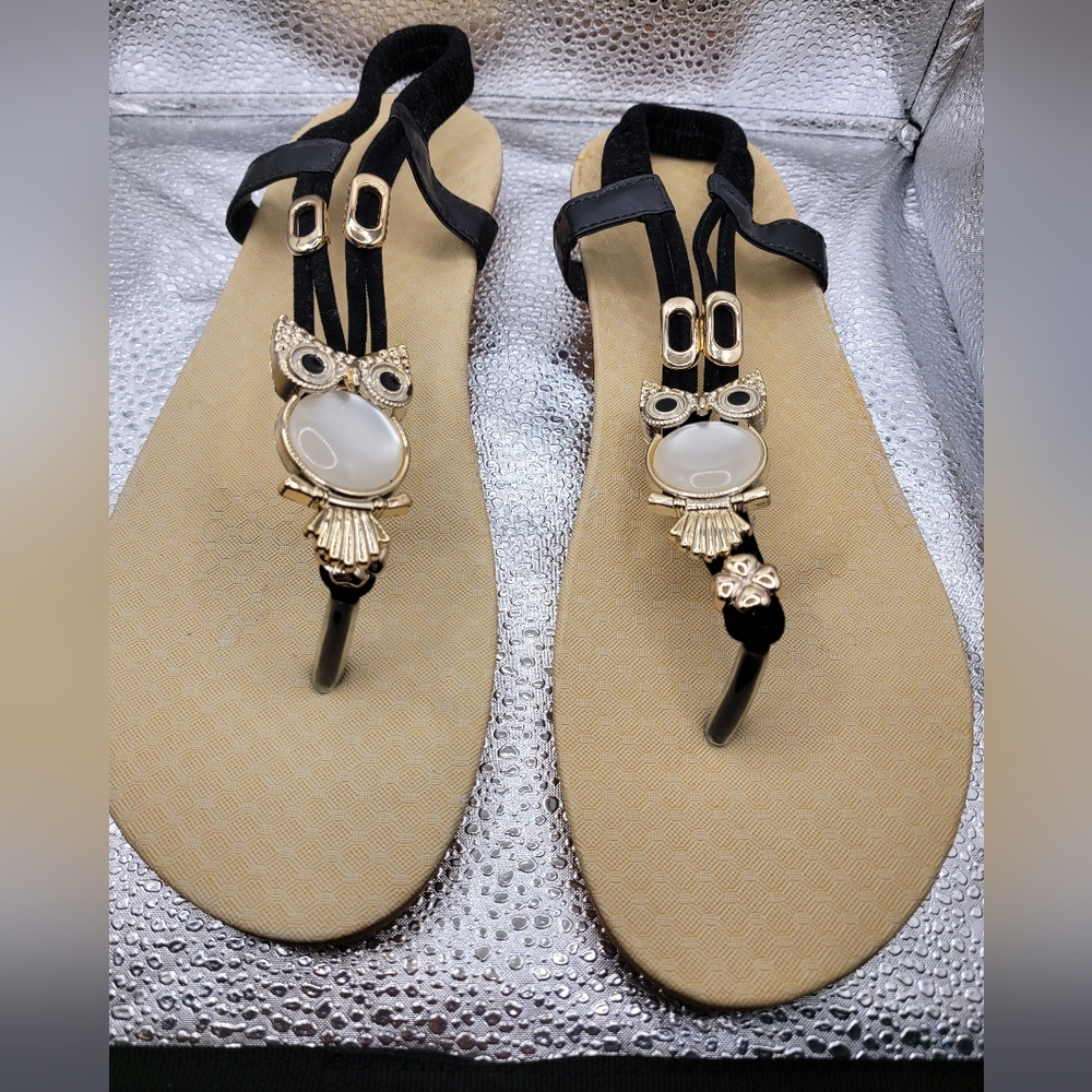 Owl Gold Pendant Sandals w/Blk Strap 42(9.5)